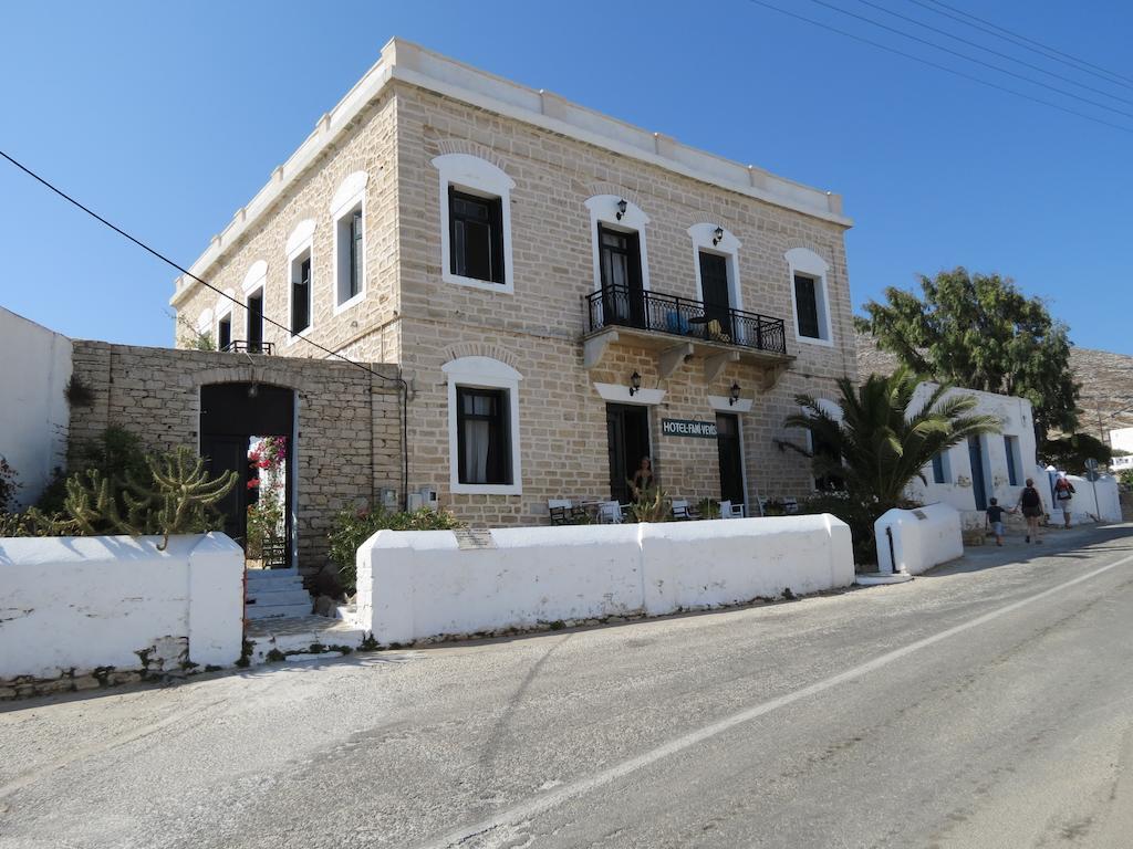 Отель Fanivevisgarden Folegandros Town Экстерьер фото
